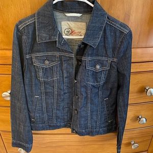 Vintage GAP jean jacket. “1969 Limited Edition” Size Small.